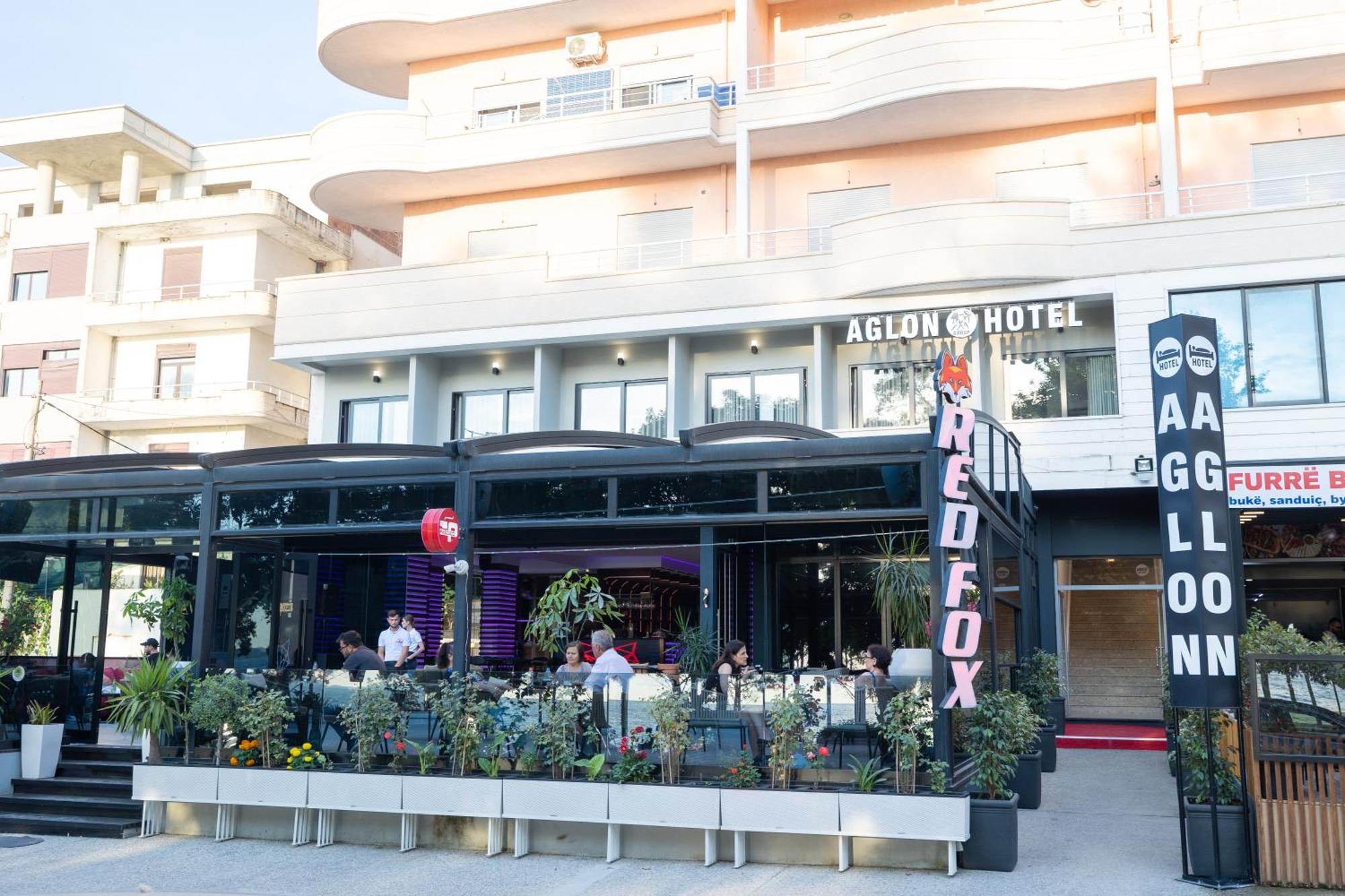 Aglon Twin'S Hotel Vlore Bagian luar foto